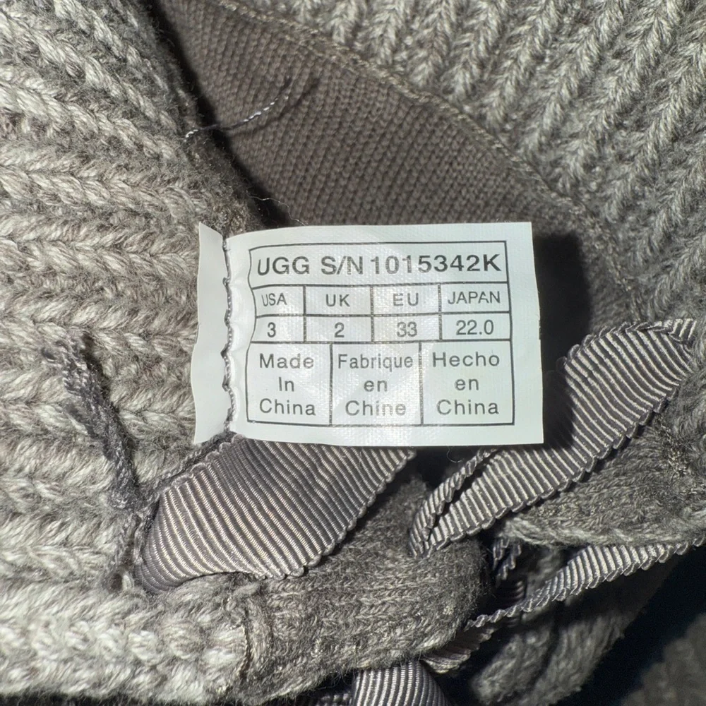 UGG Charcoal Knit Boots with‎ Bow Accent-Youth/Big Kid Size